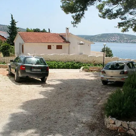 Double Rogoznica 3097b Guest house